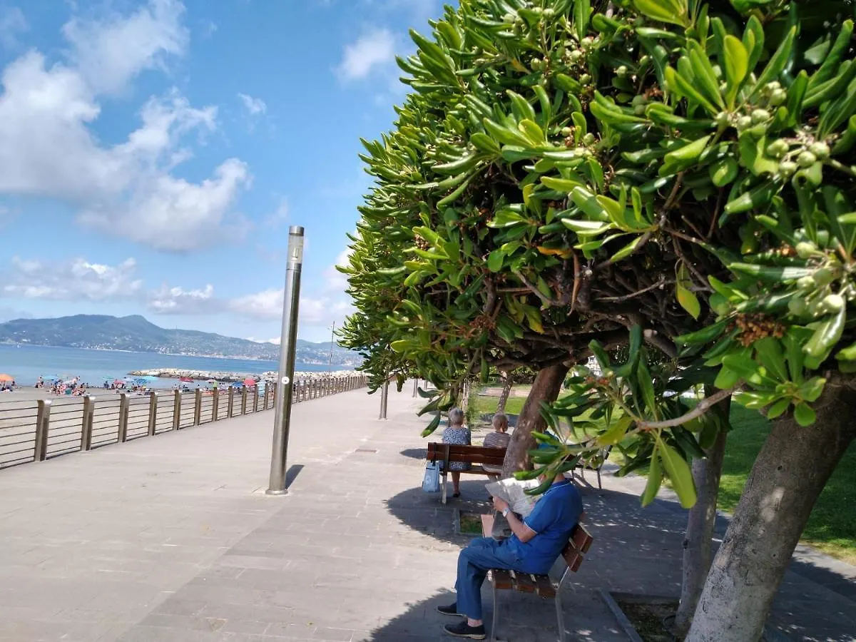 Apartamento Vista Sul Carruggio, Centro Storico Di Chiavari